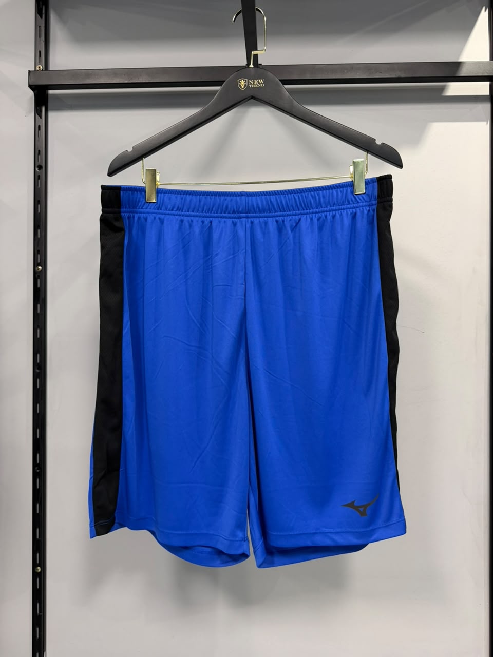Bermuda Mizuno Esportiva Azul Royal com Detalhe Preto