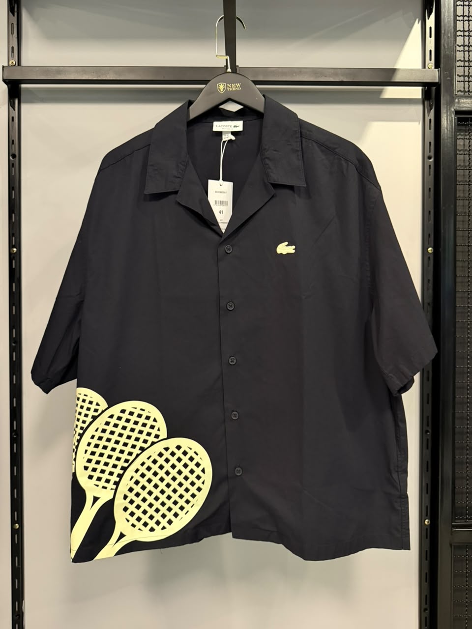 Camisa Social Lacoste Preta com Estampa Raquetes